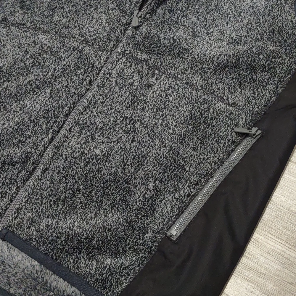 Tommy Bahama Cascade Fleece sleeveless VEST gray coal full zip Pockets Mens S - Picture 6 of 8
